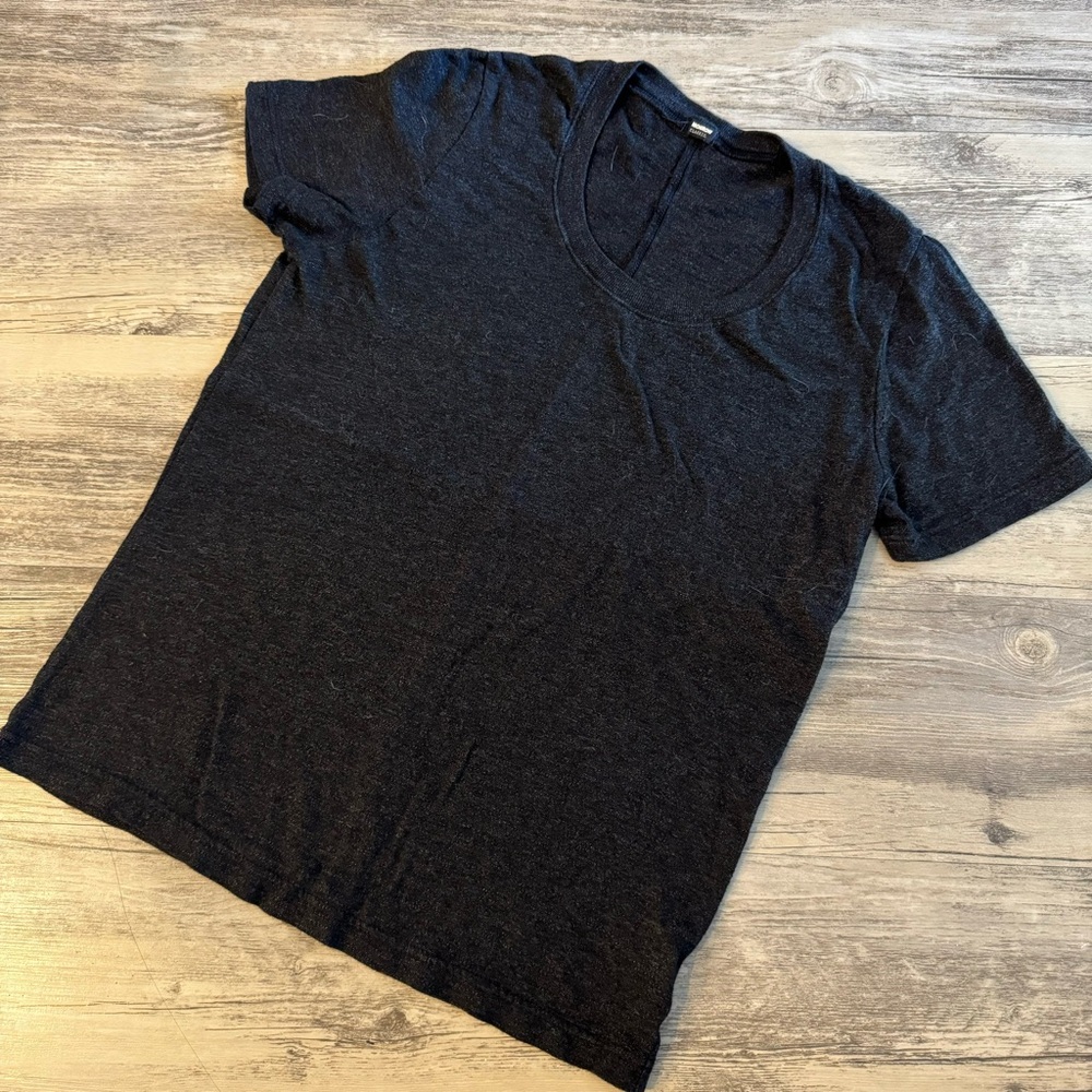 Black Heathered Monrow Textured Tri-Blend Fitted Crew Neck Tee